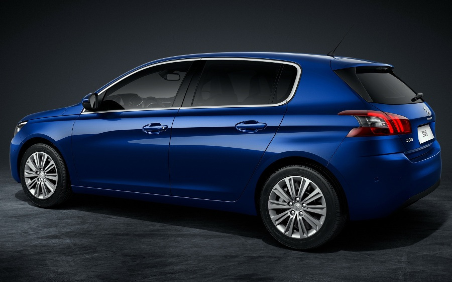 Хэтчбек Peugeot 308 второго поколения