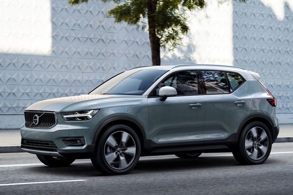 Новый компактный кроссовер Volvo XC40