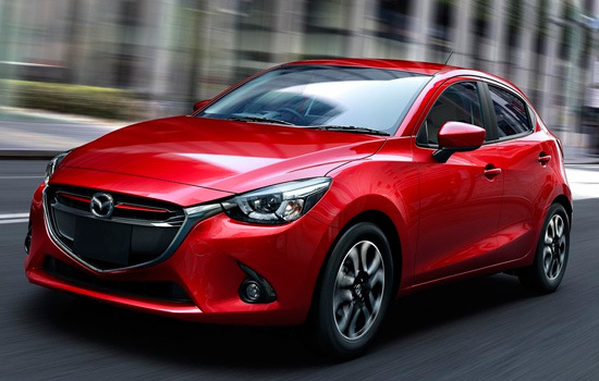 Обзор компактного хэтчбека Mazda 2