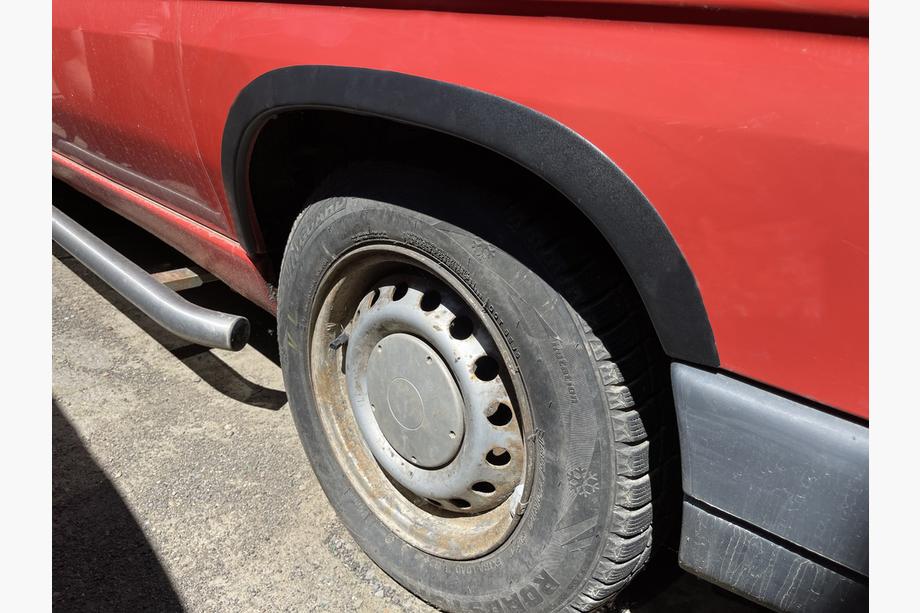 Mercedes Vito W638 1996-2003 гг. Расширители арок (4 шт, черные) Черная Нержавейка Image