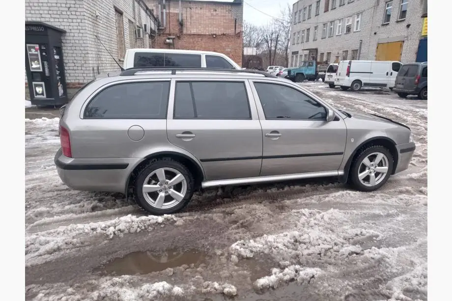 Skoda Octavia I Tour A4 1996-2010 гг. Расширители арок (4 шт, черные) Фото 7