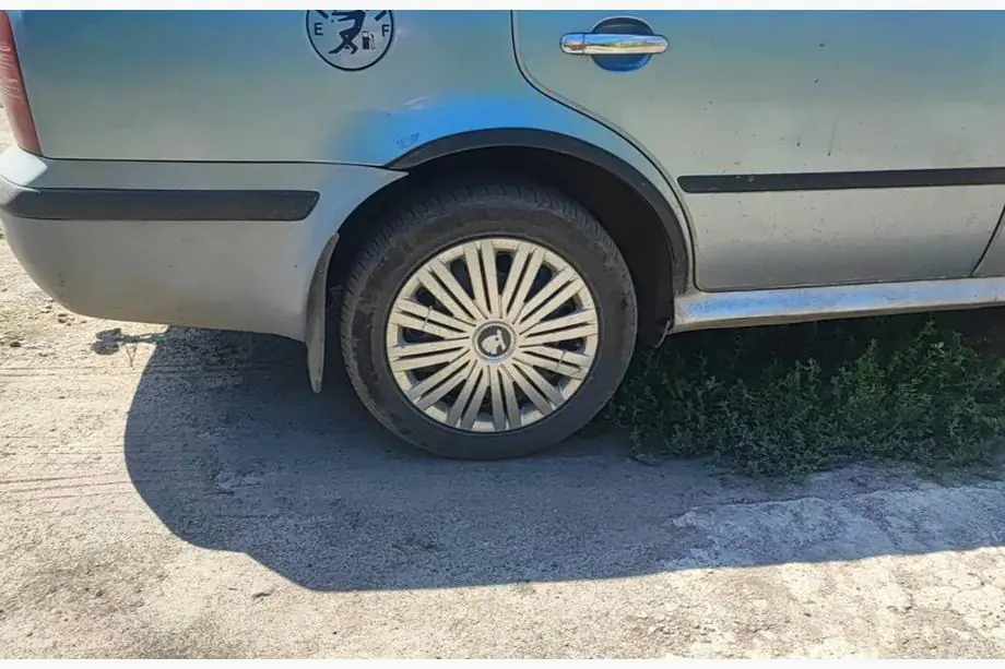 Skoda Octavia I Tour A4 1996-2010 гг. Расширители арок (4 шт, черные) Фото 4