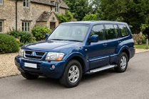 Mitsubishi Pajero Wagon III 1999-2006 гг. Боковые Подножки Тип X5 (2 шт., Алюминий) фото 1