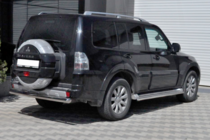 Mitsubishi Pajero Wagon III 1999-2006 гг. Задняя дуга AK002 (нерж. сталь) фото 2