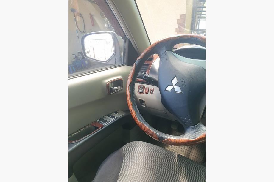 Mitsubishi L200 2006-2015 гг. Накладки на панель приборов (11 деталей) Титан Фото 10