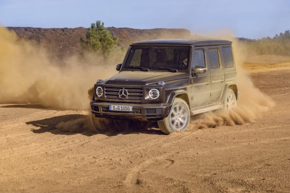 Обзор легендарного внедорожника Mercedes-Benz G-Class нового поколения