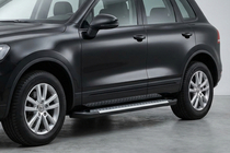 Volkswagen Touareg 2002–2010 гг. Боковые Подножки Allmond Grey (2 шт., Алюминий) фото 3