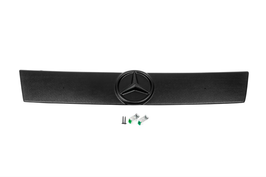 Mercedes Vito W638 1996-2003 гг. Зимняя накладка на решетку радиатора глянцевая Фото 6
