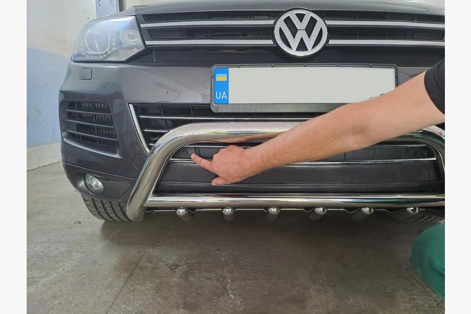 Volkswagen Touareg 2010-2018 гг. Кенгурятник WT003 (нержавейка) Фото 3