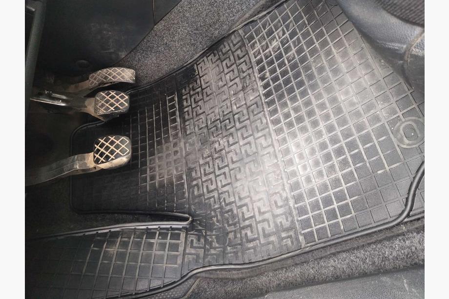 Резиновые коврики (4 шт, Polytep) Image