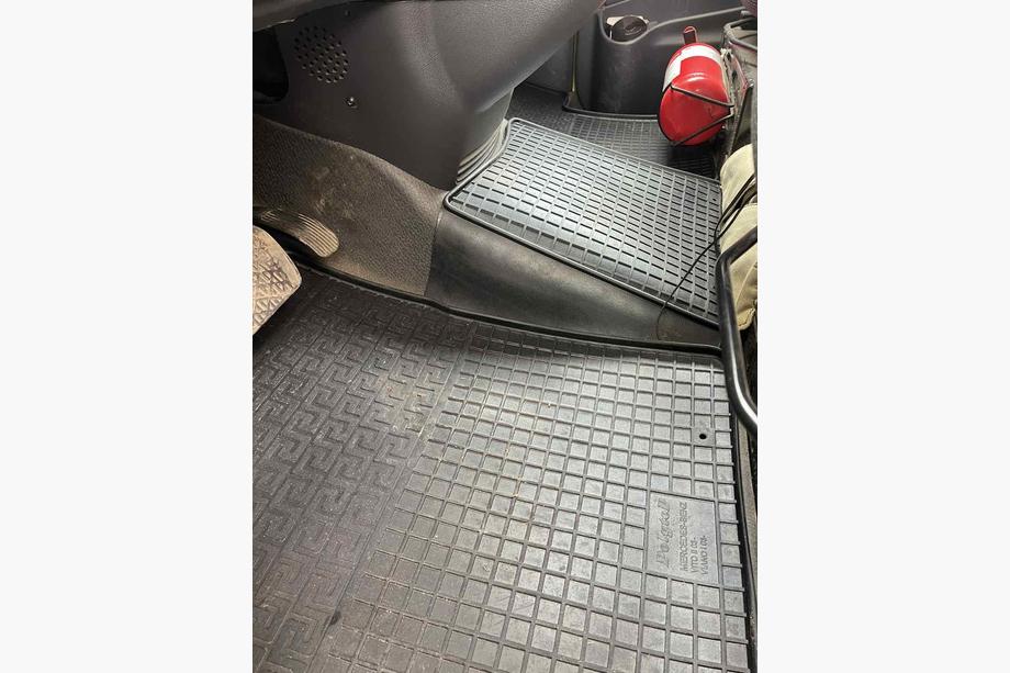 Mercedes Viano 2004-2014 гг. Резиновые коврики (3 шт, Polytep) Фото 3