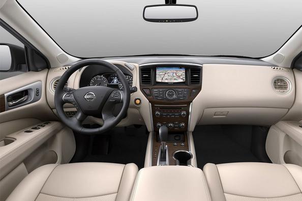 Обзор 7-местного обновленного кроссовера Nissan Pathfinder фото 6