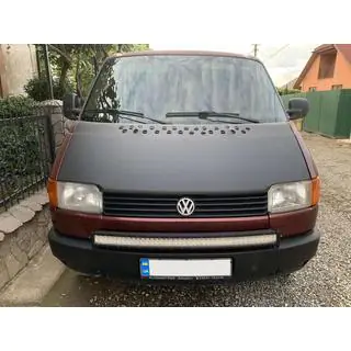 Чехол капота на прямой капот (кожзаменитель) Volkswagen T4 Caravelle/Multivan 1990–2003 гг. фото 1