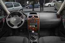 Renault Megane II 2004-2009 гг. Накладки на панель приборов 17 деталей (Meric, Турция) фото 1