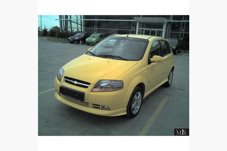 Chevrolet Aveo T200 2002-2008 гг. Накладка на передний бампер (под покраску) Фото 2