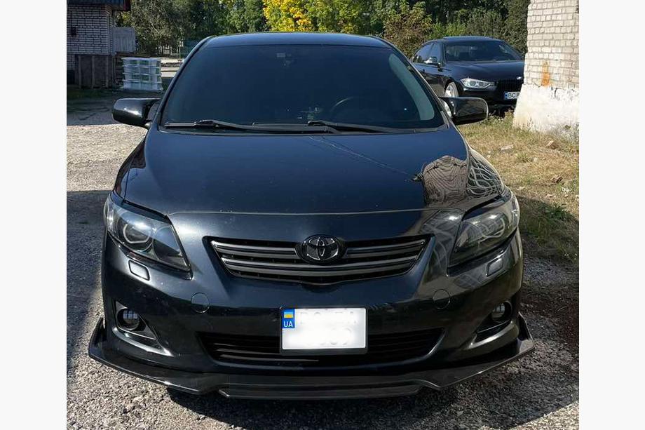 Toyota Corolla 2007-2013 гг. Накладка на передний бампер (под покраску) Фото 4
