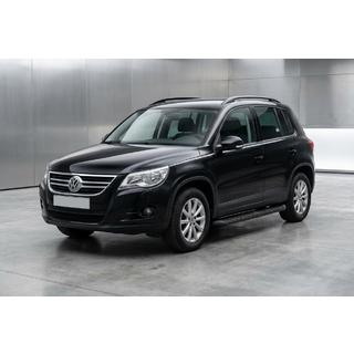 Боковые Подножки Tayga Black (2 шт., Алюминий) Volkswagen Tiguan 2007-2016 гг. фото 1