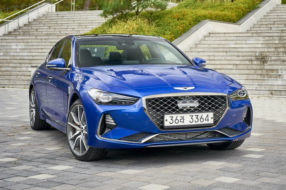 Обзор люксового седана Genesis G70