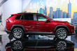 Кроссовер Toyota RAV4 2019-го модельного года фото 3