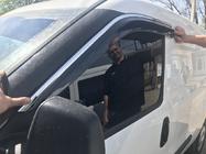 Fiat Doblo II 2010-2022 гг. Ветровики с хромированным молдингом (4 шт, Niken) фото 4