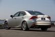 Обновленный седан Lexus IS