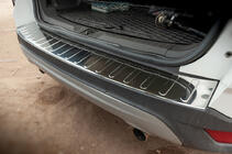 Накладка на задний бампер Carmos нержавейка фото 6