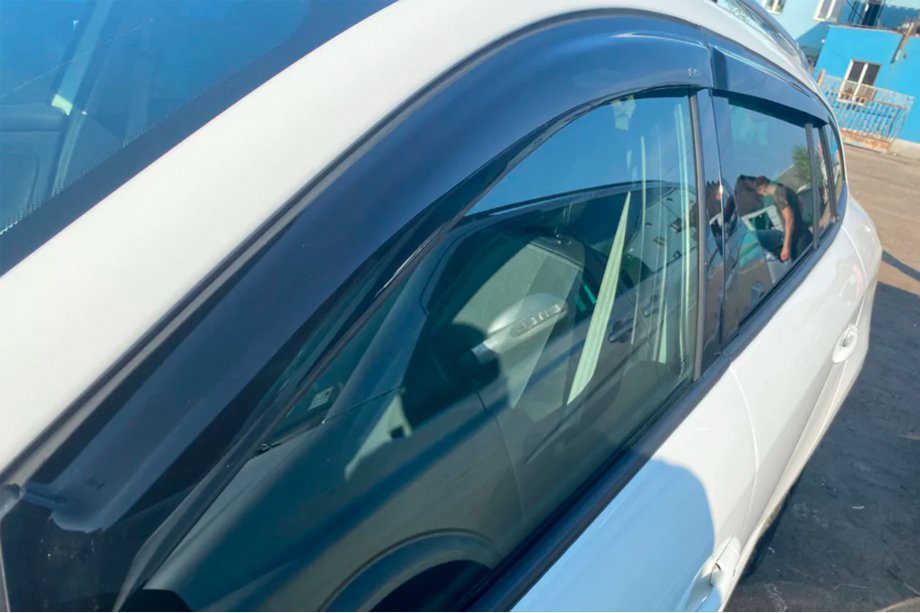 Renault Megane III 2009-2016 гг. Ветровики SW (4 шт, HIC) Фото 10