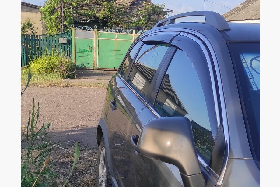 Ветровики с хромированным молдингом (4 шт, Niken) Image Ветровики с хромированным молдингом (4 шт, Niken) Image