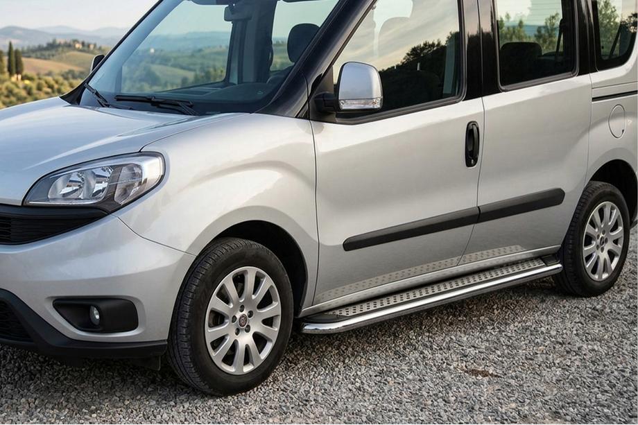 Opel Combo 2012-2018 гг. Боковые Подножки Maydos V2 (2 шт., Алюминий и Нержавейка) Image