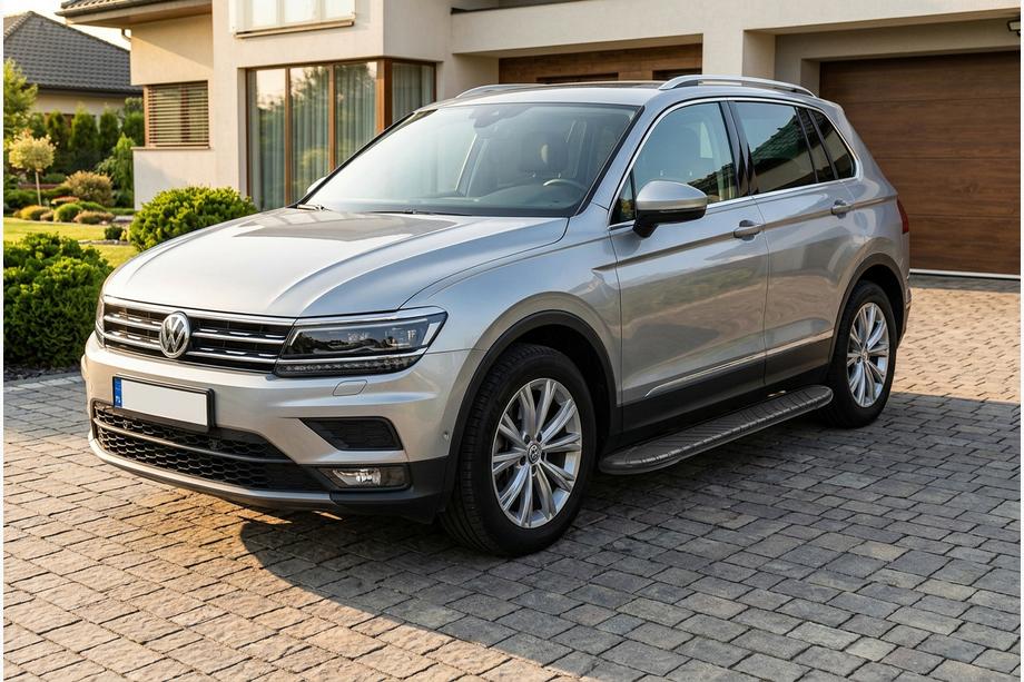 Volkswagen Tiguan 2016-2023 гг. Боковые Подножки Bosphore Black (2 шт., Алюминий) Фото 1