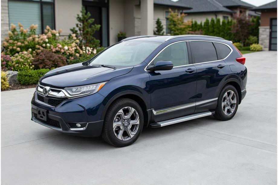 Honda CRV 2017-2022 гг. Боковые Подножки Maya V2 (2 шт., Алюминий) Image