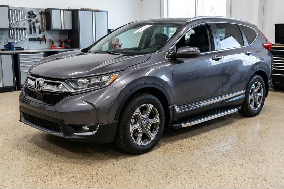 Honda CRV 2017-2022 гг. Боковые Подножки BlackLine (2 шт, Алюминий) Image