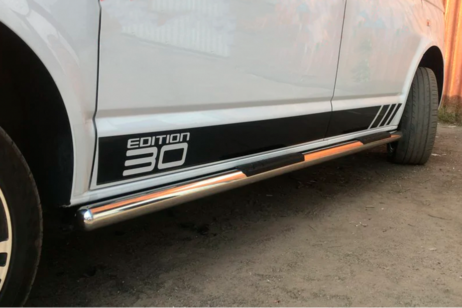 Volkswagen T6 2015-2024 гг. Боковые трубы (2 шт., нержавейка) Image