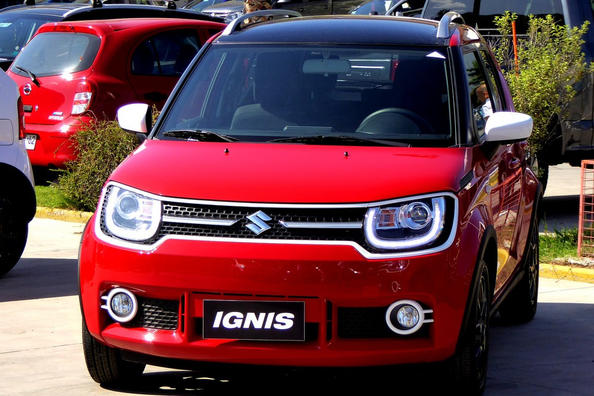 Компактный хэтчбек Suzuki Ignis
