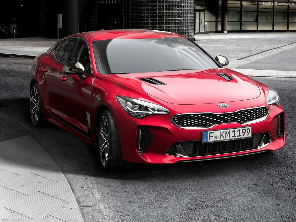 Kia Stinger: лифтбэк со спортивными повадками
