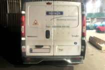 Renault Trafic 2001–2015 гг. Задняя защита AK006 (нержавейка) фото 2