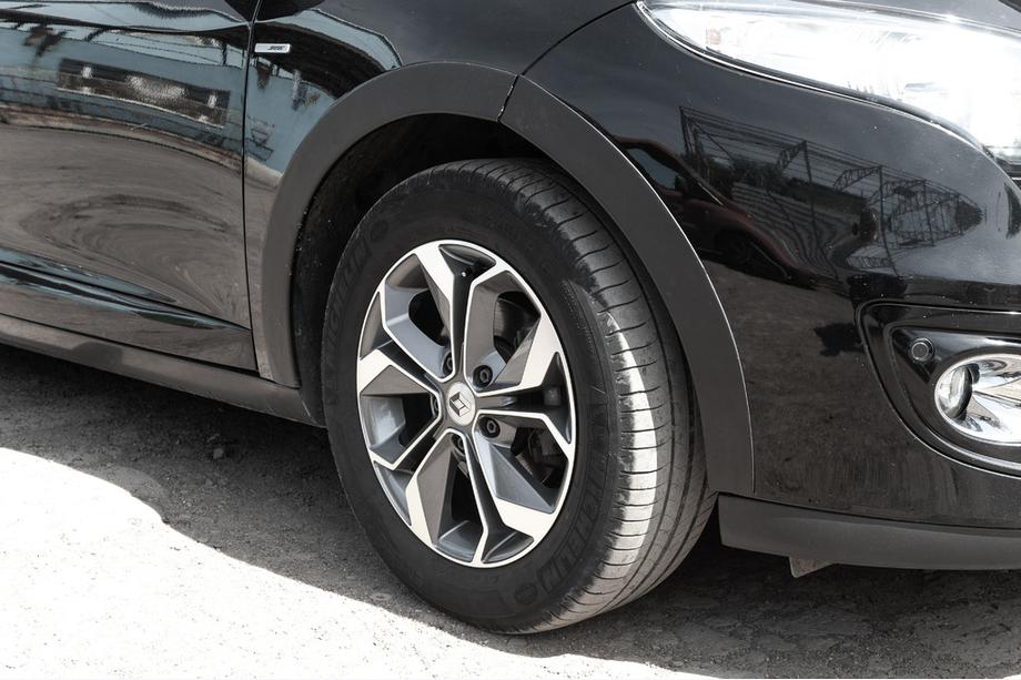Renault Megane III 2009-2016 гг. Расширители арок (8 шт, черные) Хэтчбек – Металл Фото 5