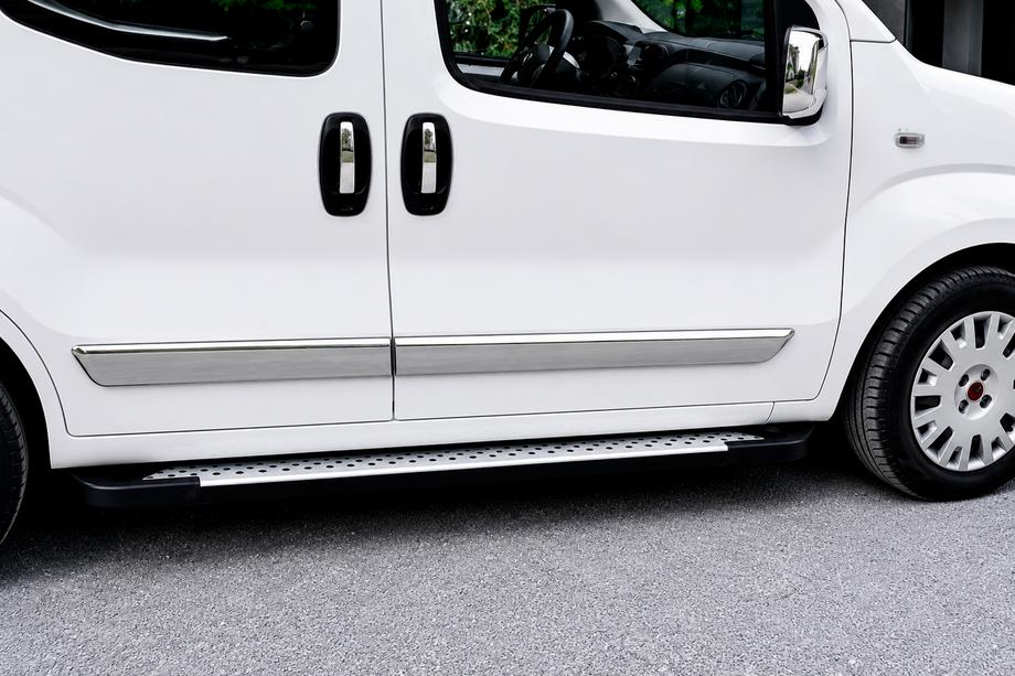 Fiat Doblo II 2010-2022 гг. Боковые Подножки Allmond Grey (2 шт, Алюминий) Image