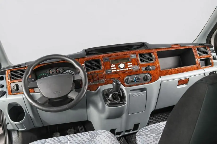 Ford Transit 2000–2014 гг. Накладки на панель приборов (2006↗) Карбон Image