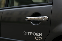 Хромированные Накладки на Ручки (2 шт., Нержавеющая Сталь) фото 1 Хромированные Накладки на Ручки (2 шт., Нержавеющая Сталь) фото 1