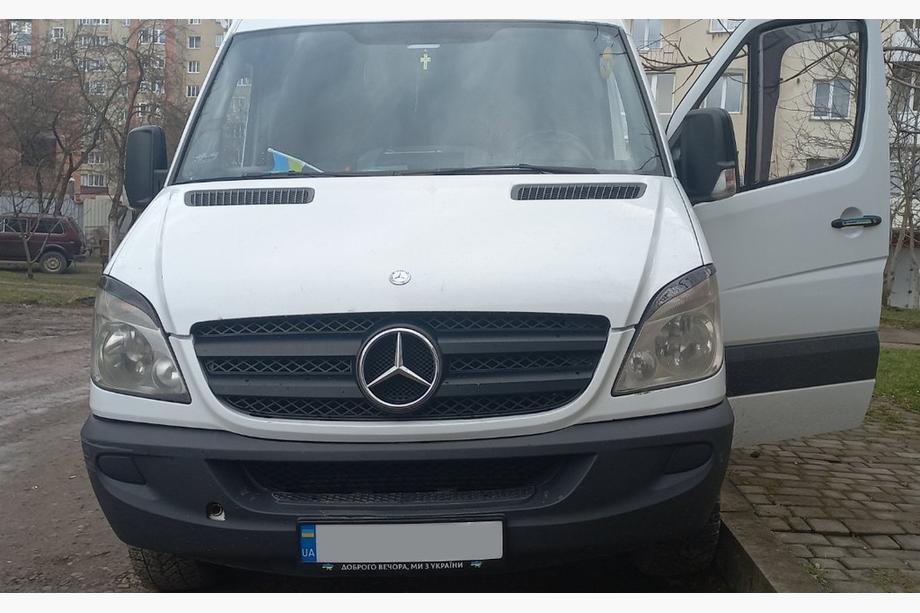 Mercedes Sprinter W906 2006–2018 гг. Реснички на Фары Прямые (черные, ABS, 2006-2013) Черный Глянец Фото 4