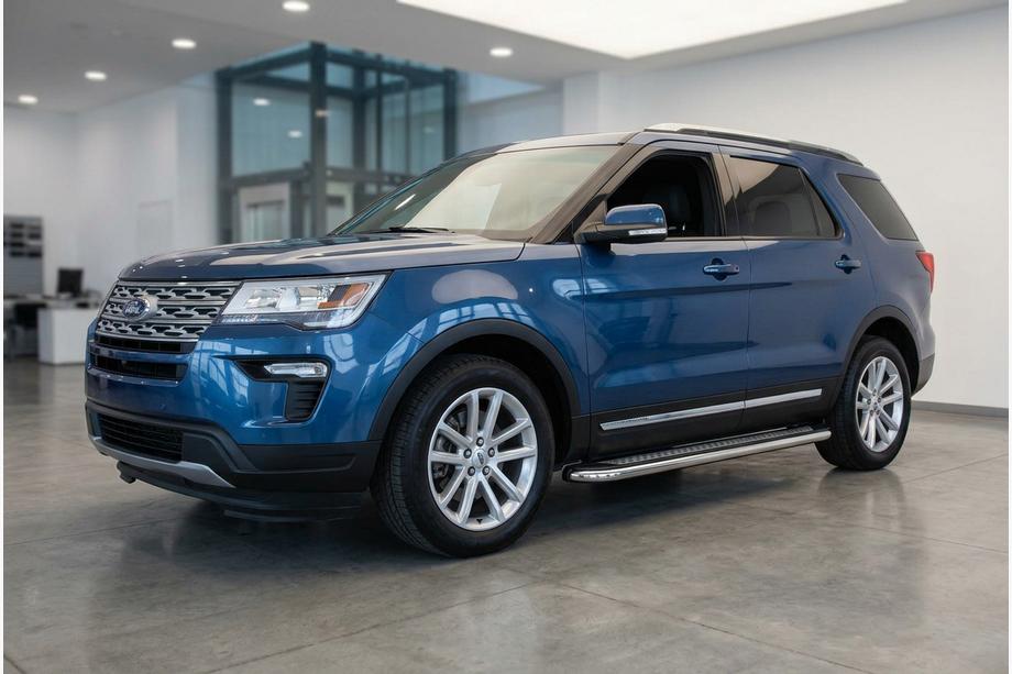 Ford Explorer 2011-2019 гг. Боковые Подножки Maydos V2 (2 шт., Алюминий и Нержавейка) Image