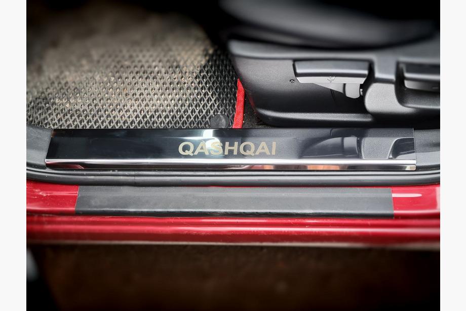 Nissan Qashqai 2007-2010 гг. Накладки на пороги пластиковые (4 шт, нержавейка) Фото 2