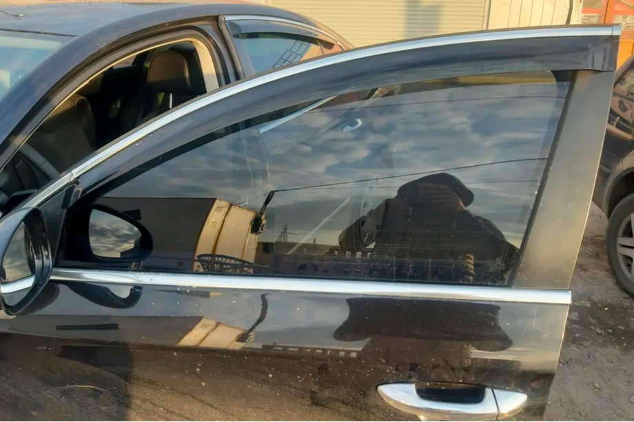 Volkswagen Passat B7 2012-2015 гг. Ветровики с хромированным молдингом SD (4 шт, EU, HIC) Фото 7