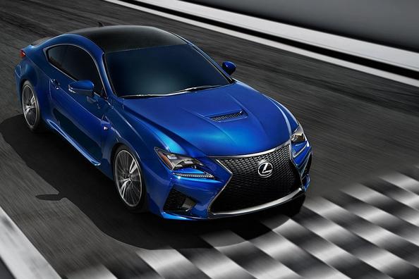 Обзор спортивного купе Lexus RC F