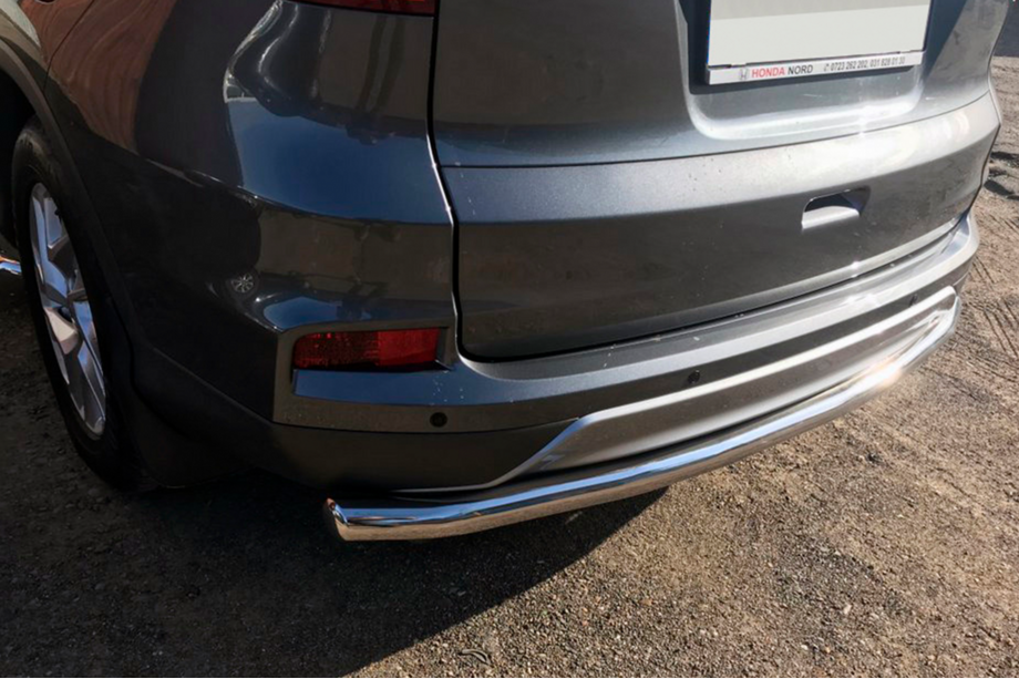 Honda CRV 2012-2016 гг. Задняя дуга AK002 (нержавейка) Image