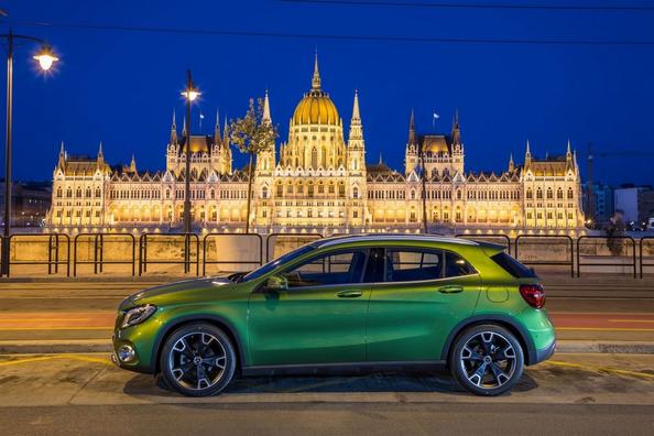 Компактный кроссовер Mercedes-Benz GLA-Class