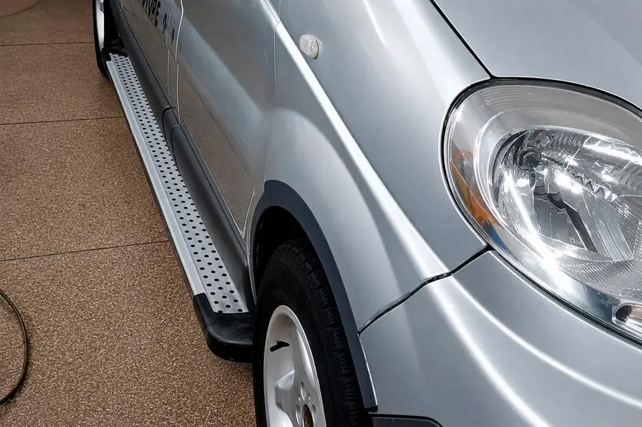 Renault Trafic 2001–2015 гг. Боковые пороги X5-тип (2 шт, алюминий) Длинная База Image