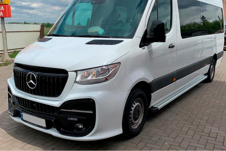 Mercedes Sprinter W907/W910 2018- гг. Боковые Подножки Maya V2 (2 шт., Алюминий) Средняя База - Задний Привод Фото 2