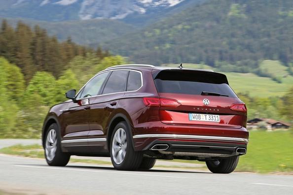 Volkswagen Touareg нового поколения фото 8